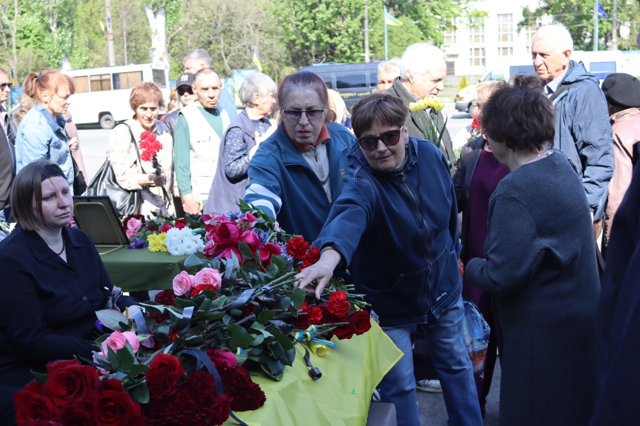 Світловодськ попрощався із захисником Сергієм Тараном