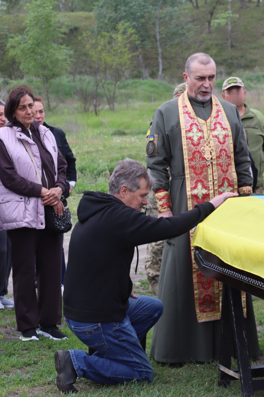 Світловодськ попрощався із захисником Євгеном Сербіним