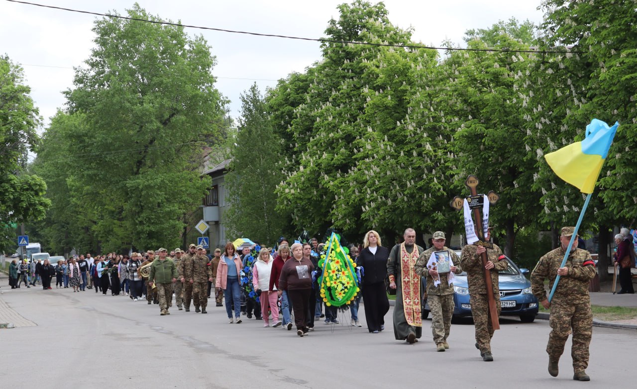 Світловодськ попрощався із захисником Євгеном Сербіним