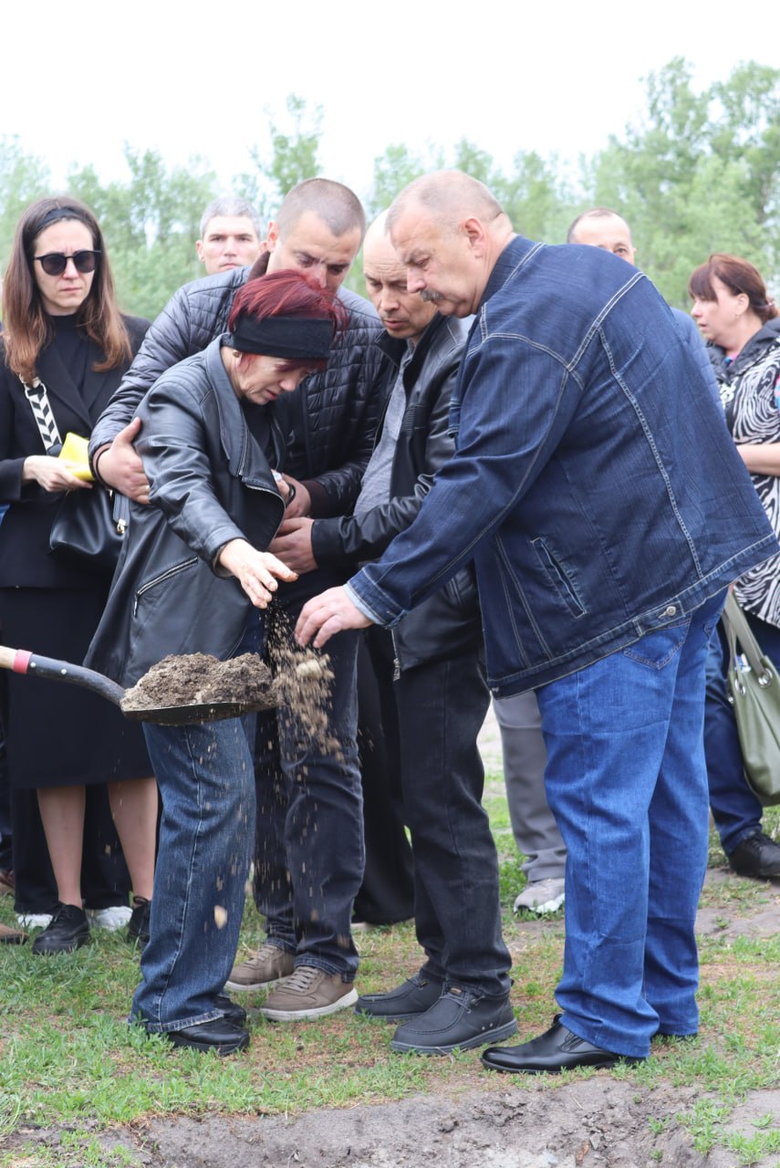 Світловодськ попрощався із захисником Євгеном Сербіним