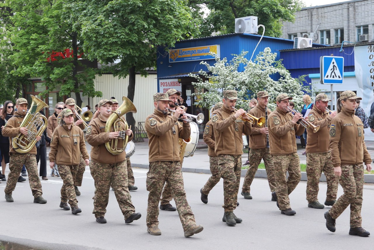 Світловодськ попрощався із захисником Євгеном Сербіним