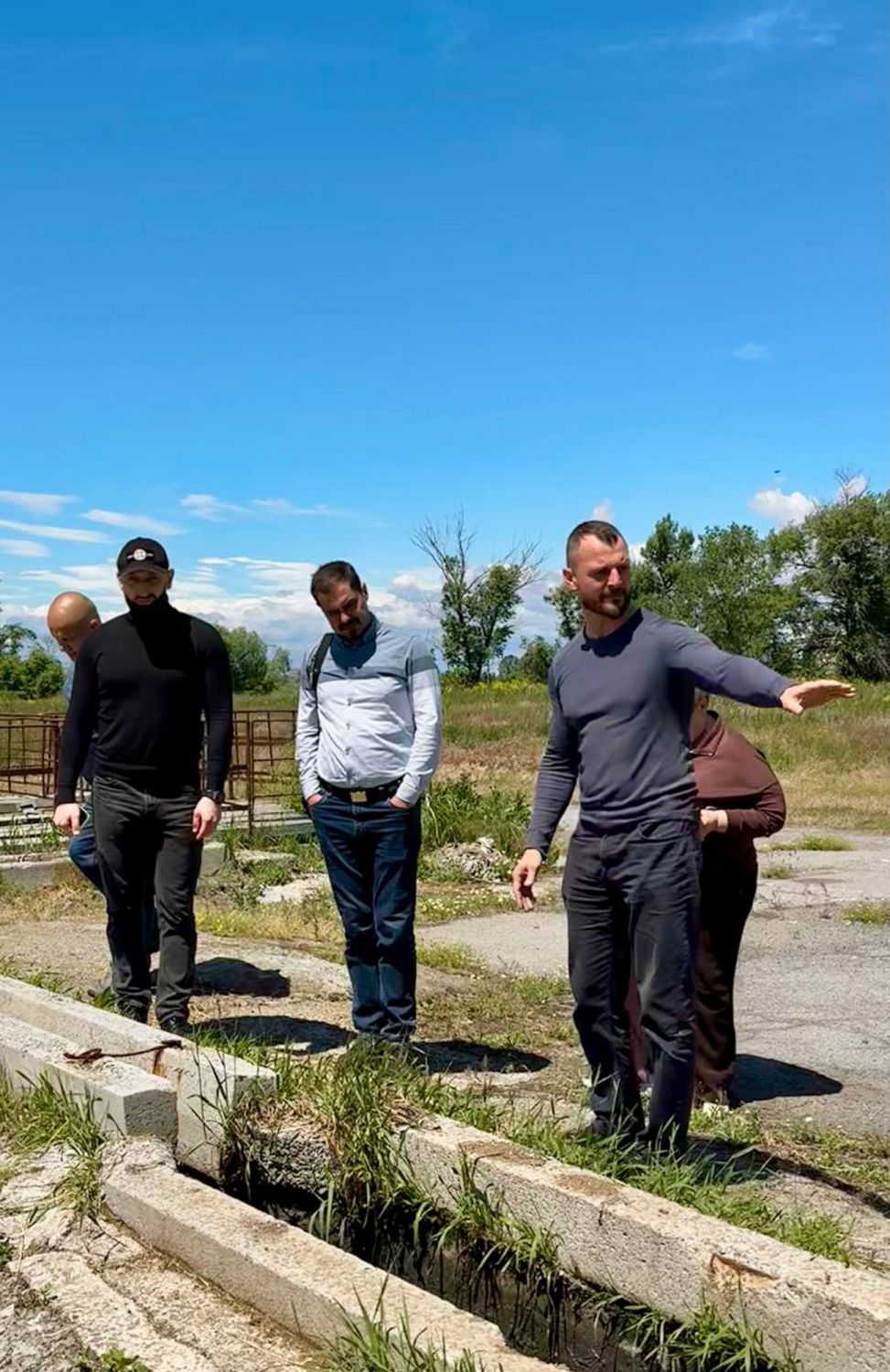 У Власівці вирішують накопичені проблеми: від вивезення сміття до очисних споруд