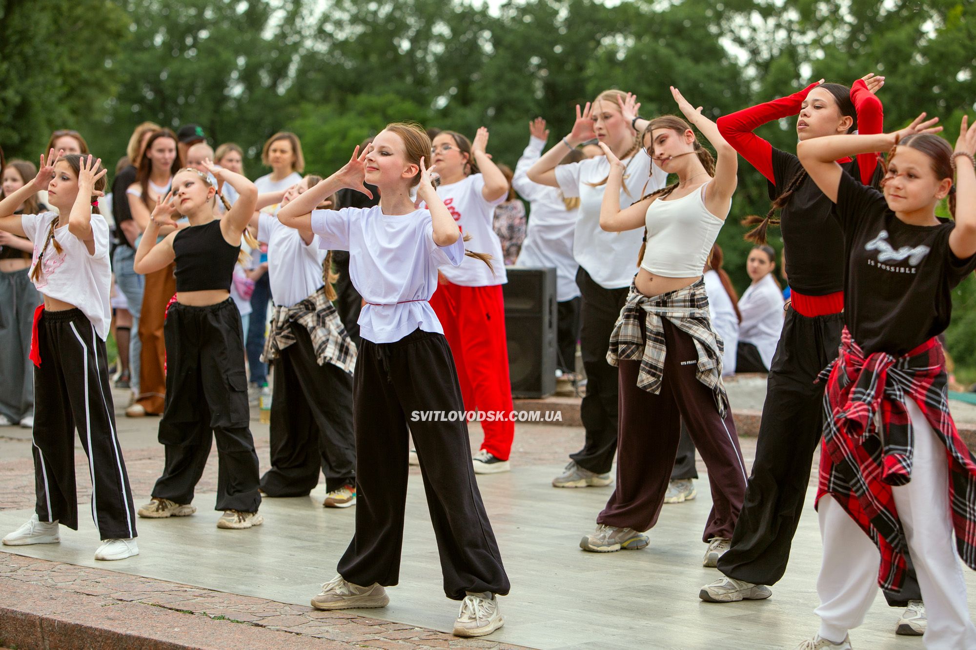 Світловодськ відзначив 72-й День міста: свято єдності, пам'яті та таланту Світловодськ відзначив 72-й День міста: свято єдності, пам'яті та таланту