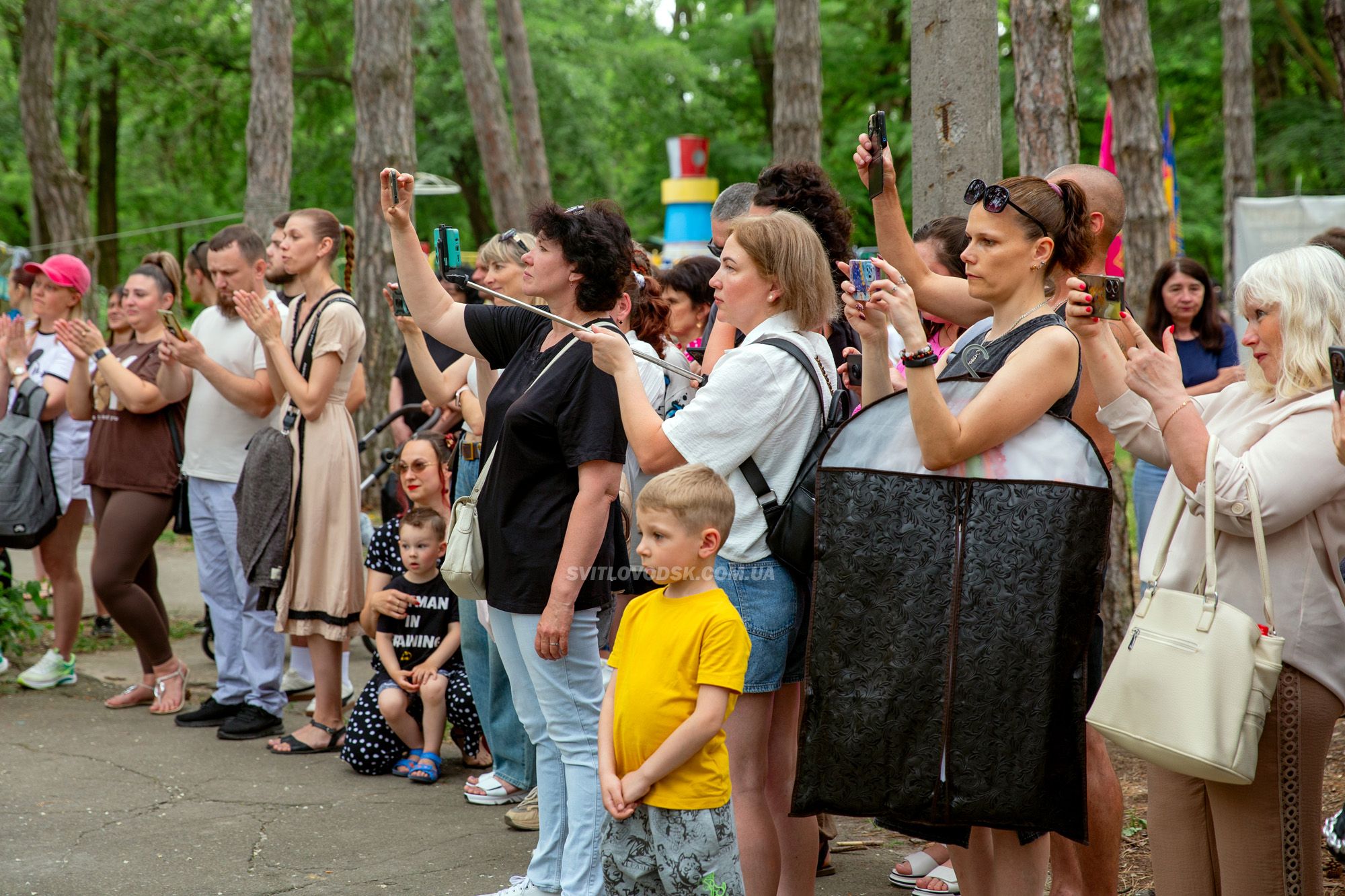 Світловодськ відзначив 72-й День міста: свято єдності, пам'яті та таланту Світловодськ відзначив 72-й День міста: свято єдності, пам'яті та таланту