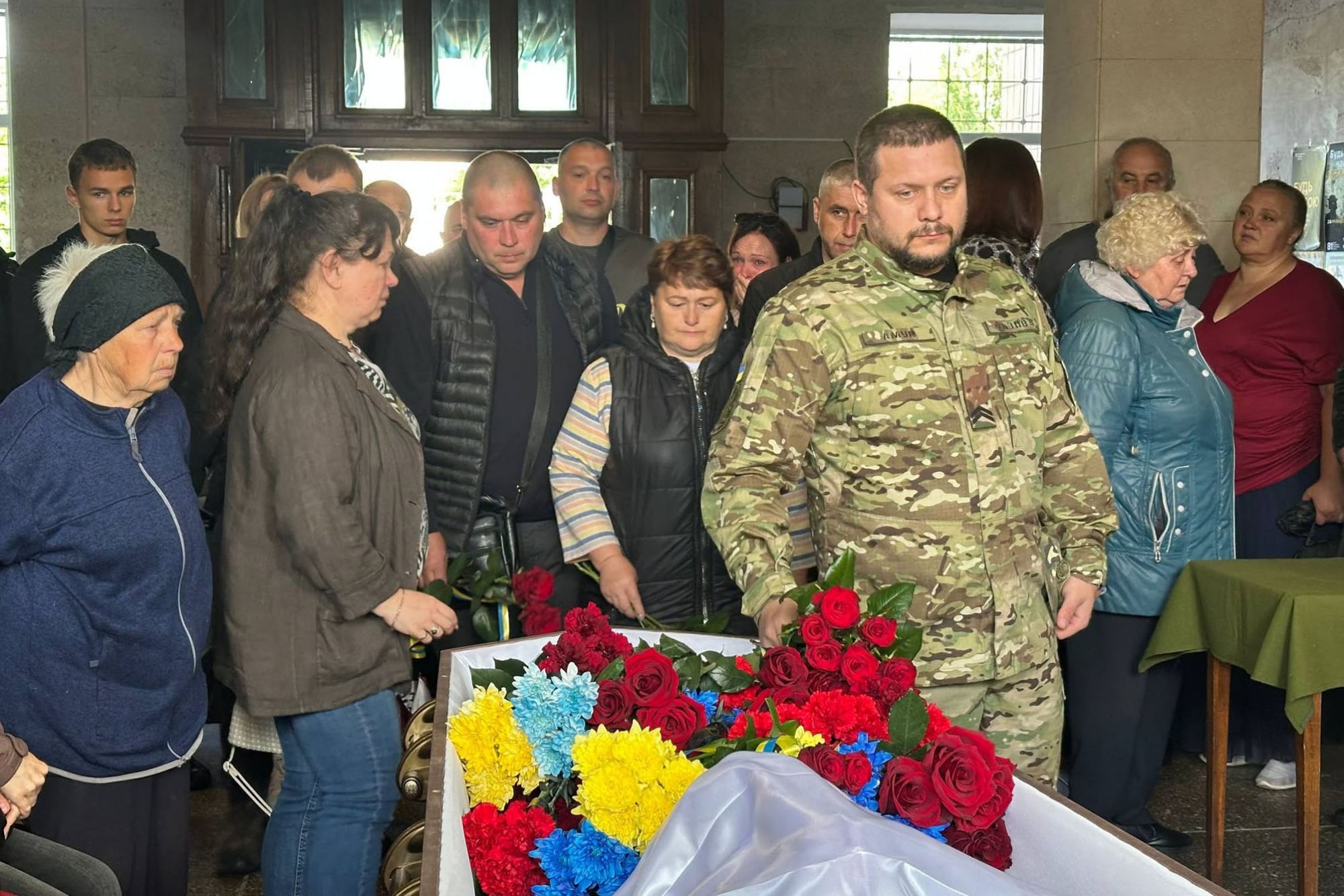 Світловодськ попрощався із захисником Романом Пелюховським Світловодськ попрощався із захисником Романом Пелюховським