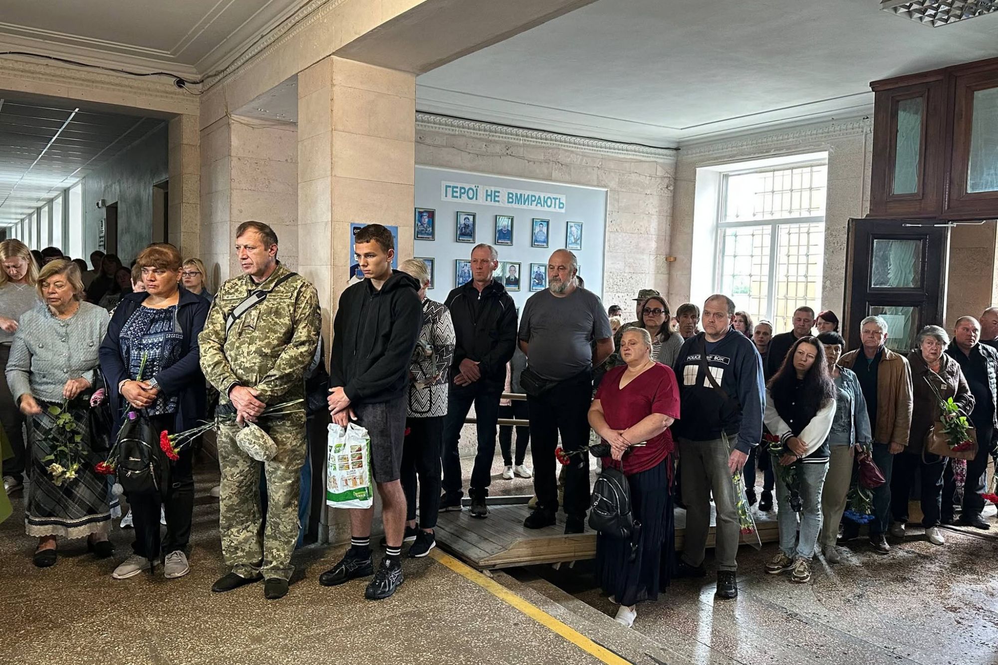 Світловодськ попрощався із захисником Романом Пелюховським Світловодськ попрощався із захисником Романом Пелюховським
