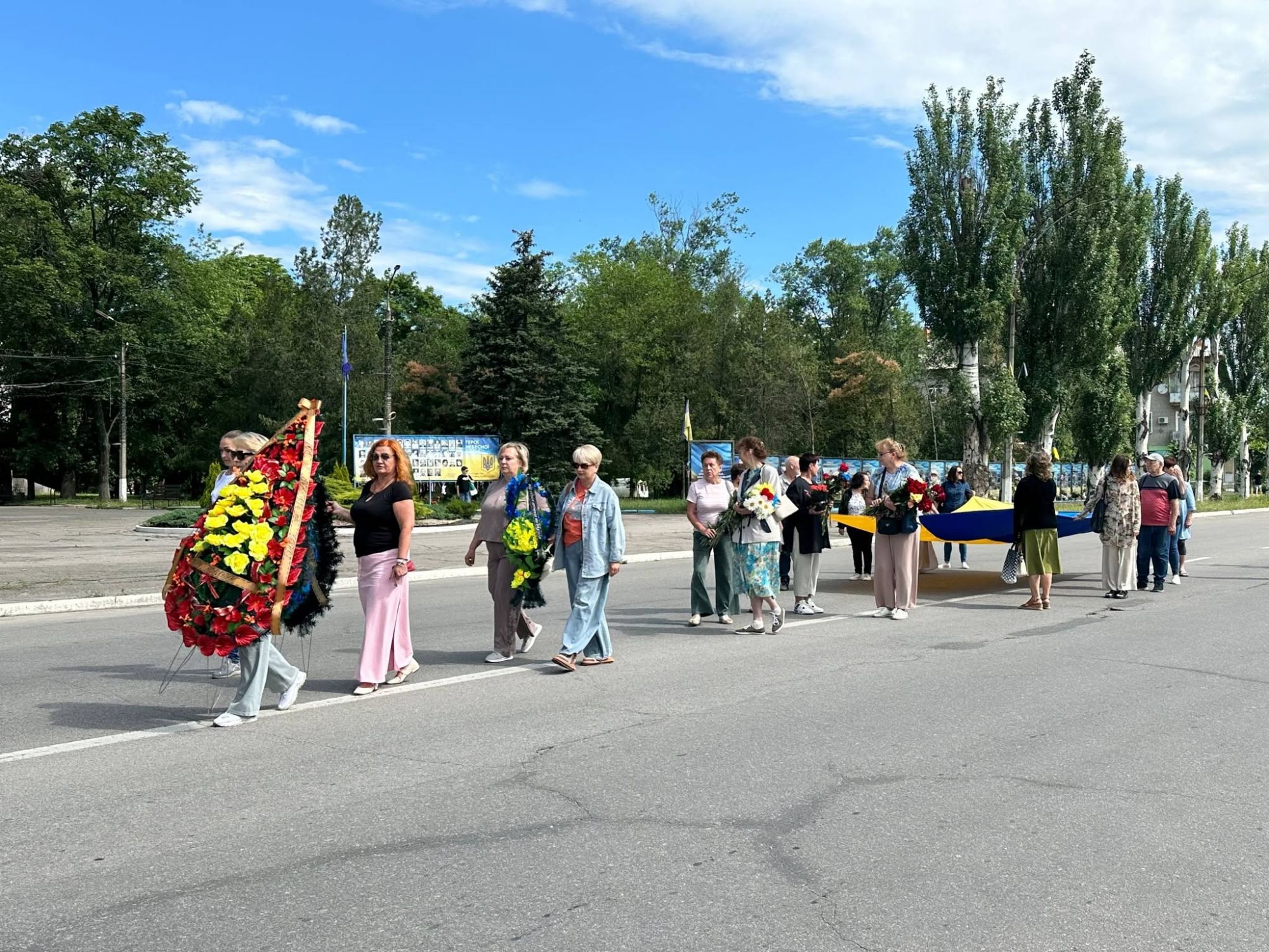 Світловодськ попрощався із захисником Олександром Душенком Світловодськ попрощався із захисником Олександром Душенком