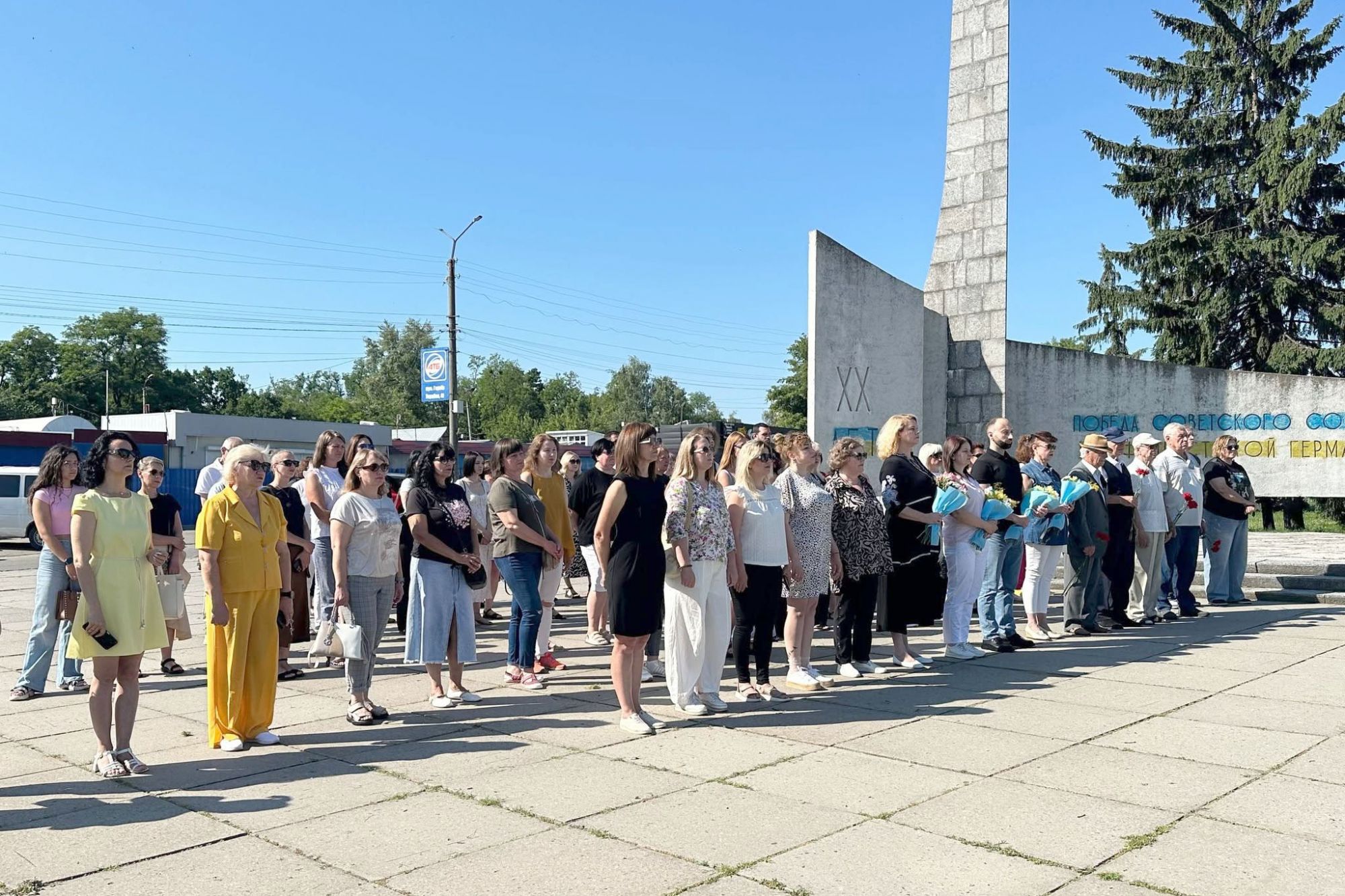 У Світловодську та Власівці вшанували пам'ять жертв Другої світової війни У Світловодську та Власівці вшанували пам'ять жертв Другої світової війни