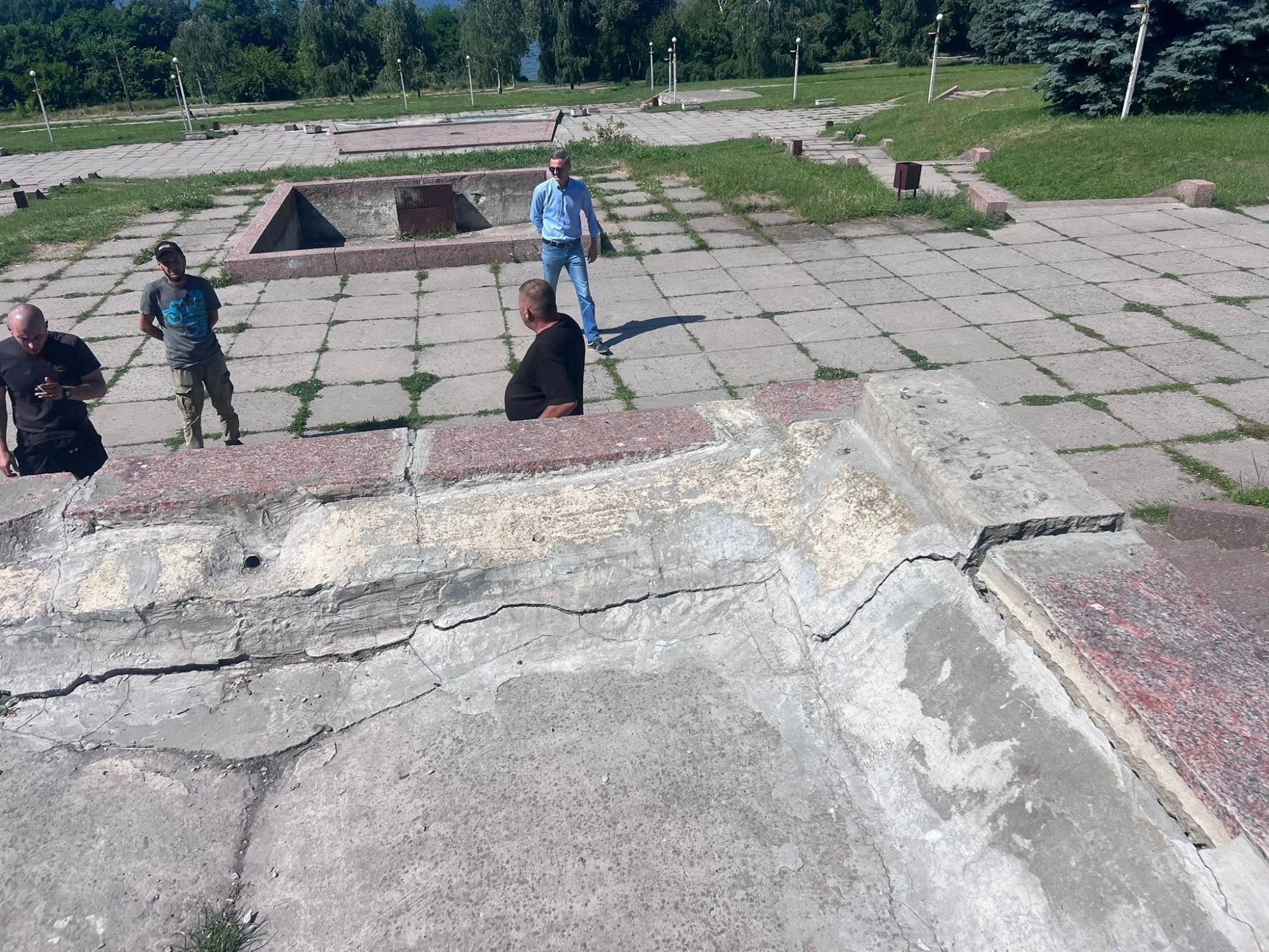 Засідання робочої групи з відновлення фонтану на Бульварному узвозі, 20 червня Засідання робочої групи з відновлення фонтану на Бульварному узвозі, 20 червня