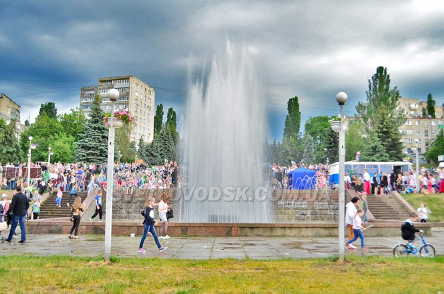 Фонтан у 2018 році