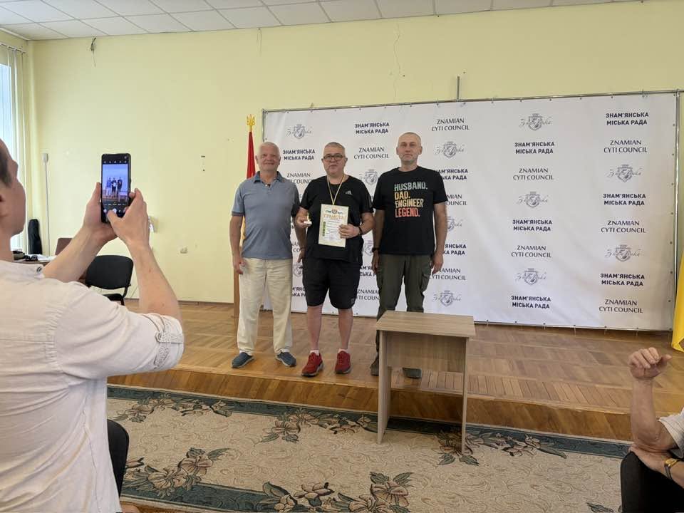 Світловодський шахіст Ігор Денисов здобув перемогу на чемпіонаті Знам'янки зі швидких шахів