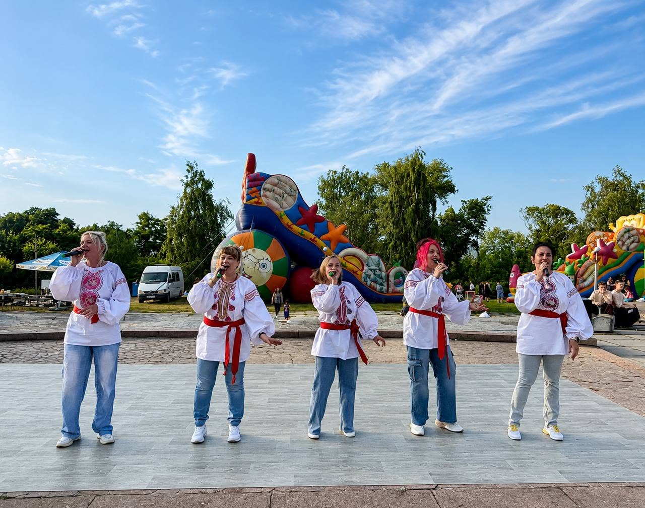 У Світловодську відзначили День Конституції України благодійним концертом