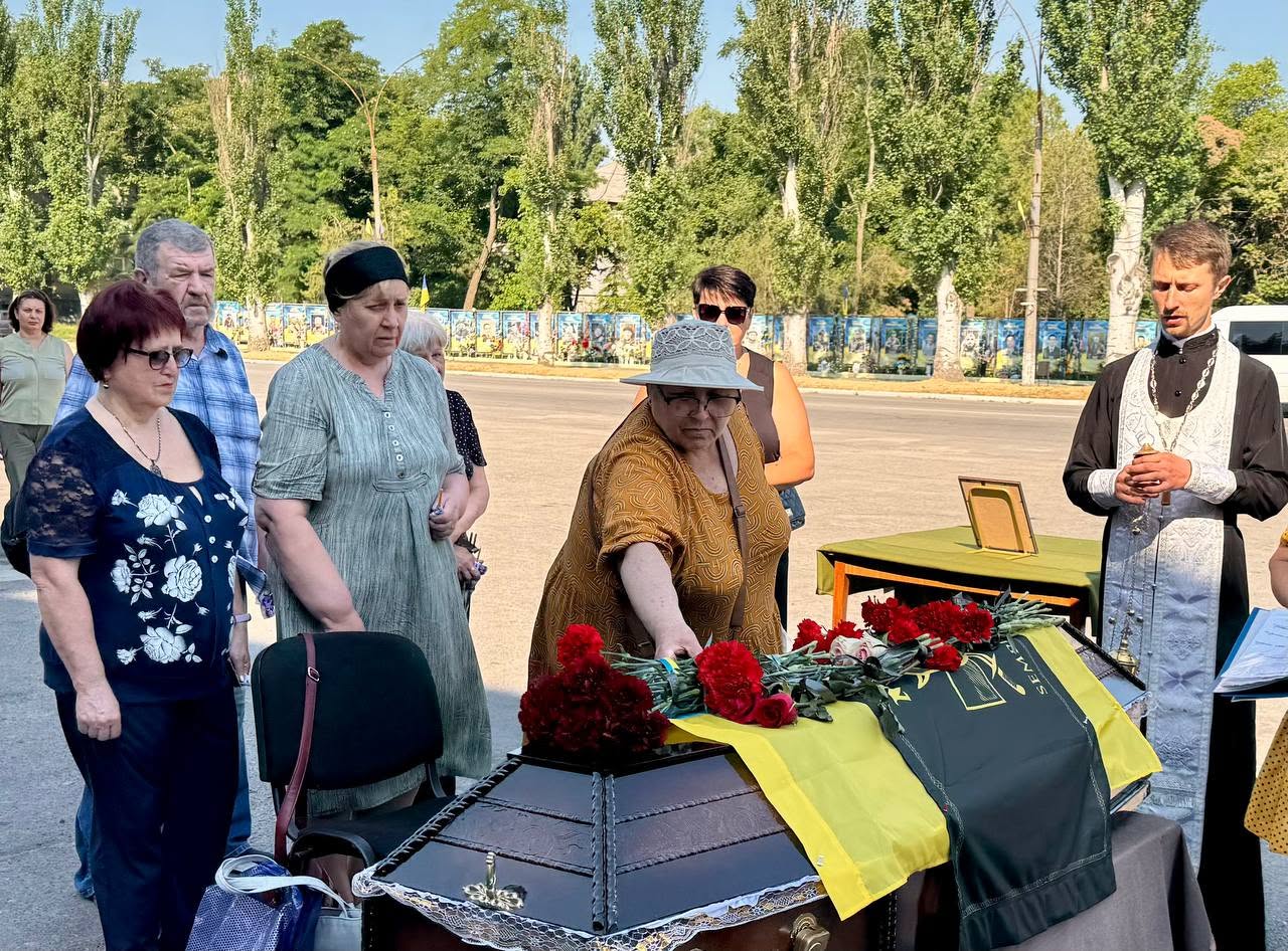 Світловодськ попрощався із захисником Миколою Рандицьким