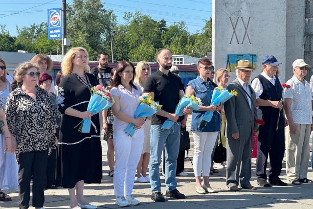 У Світловодську та Власівці вшанували пам'ять жертв Другої світової війни У Світловодську та Власівці вшанували пам'ять жертв Другої світової війни