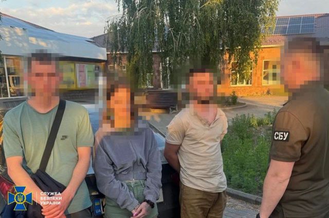 На Кіровоградщині викрили агентів рф, які палили військові автомобілі та готували підрив поїзду