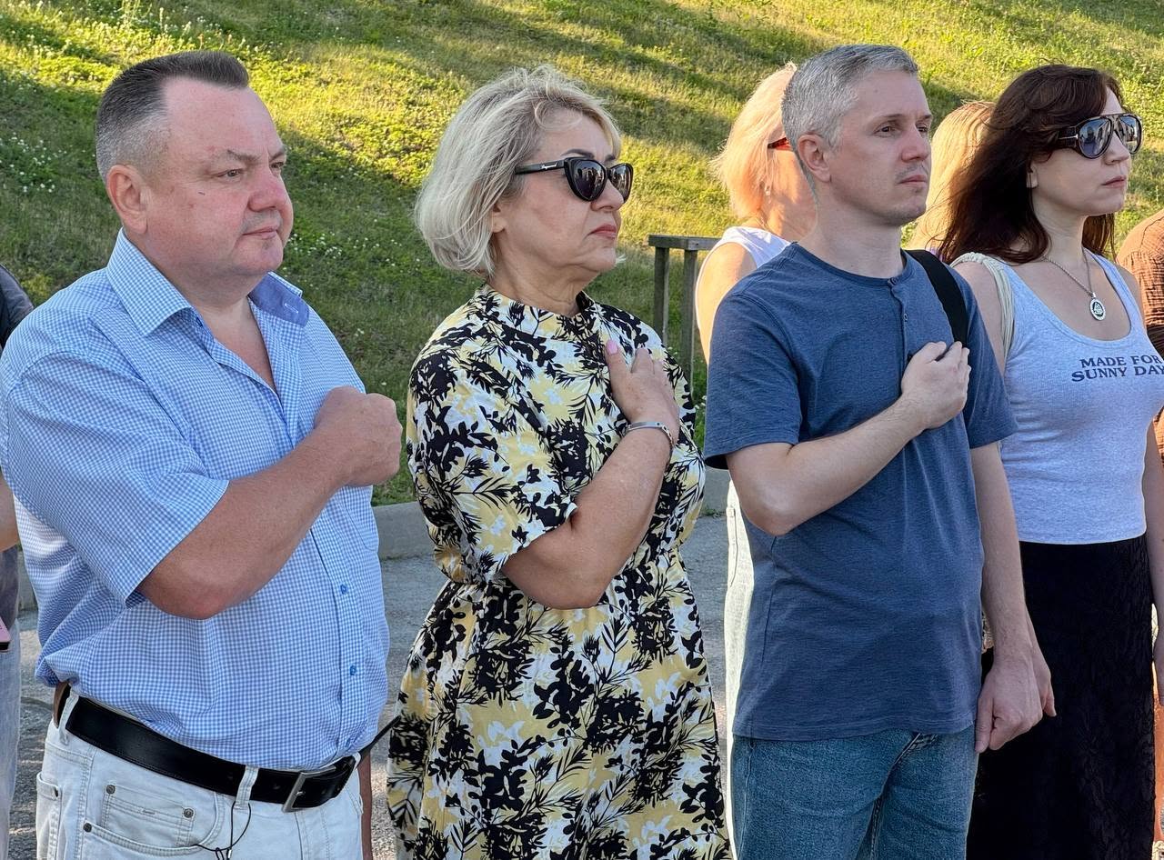 У Світловодській громаді вшанували захисників у День Української Державності