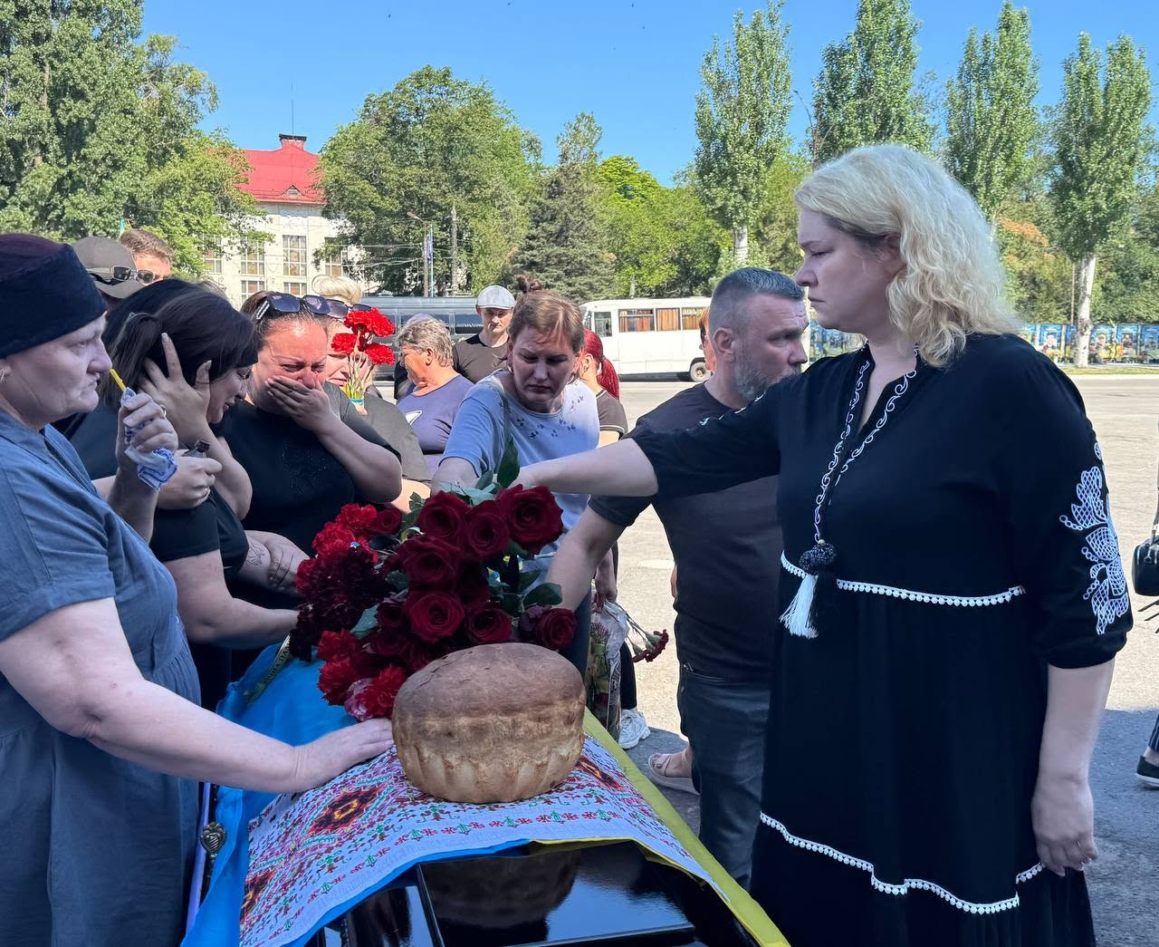 Світловодськ попрощався із захисником Кирилом Шоломом Світловодськ попрощався із захисником Кирилом Шоломом