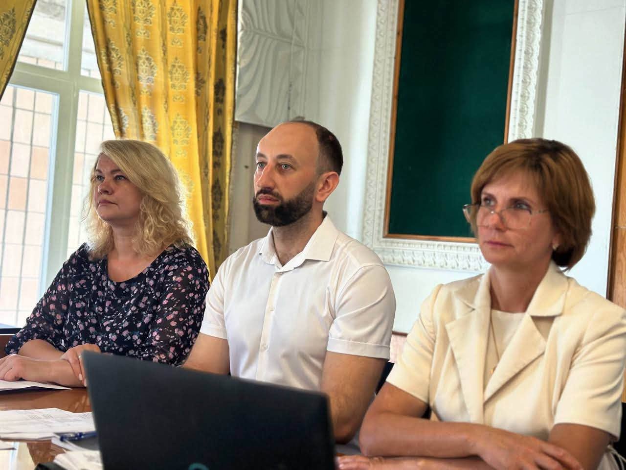 Світловодськ прийняв виїзне засідання обласного комітету з питань безбар'єрності Світловодськ прийняв виїзне засідання обласного комітету з питань безбар'єрності