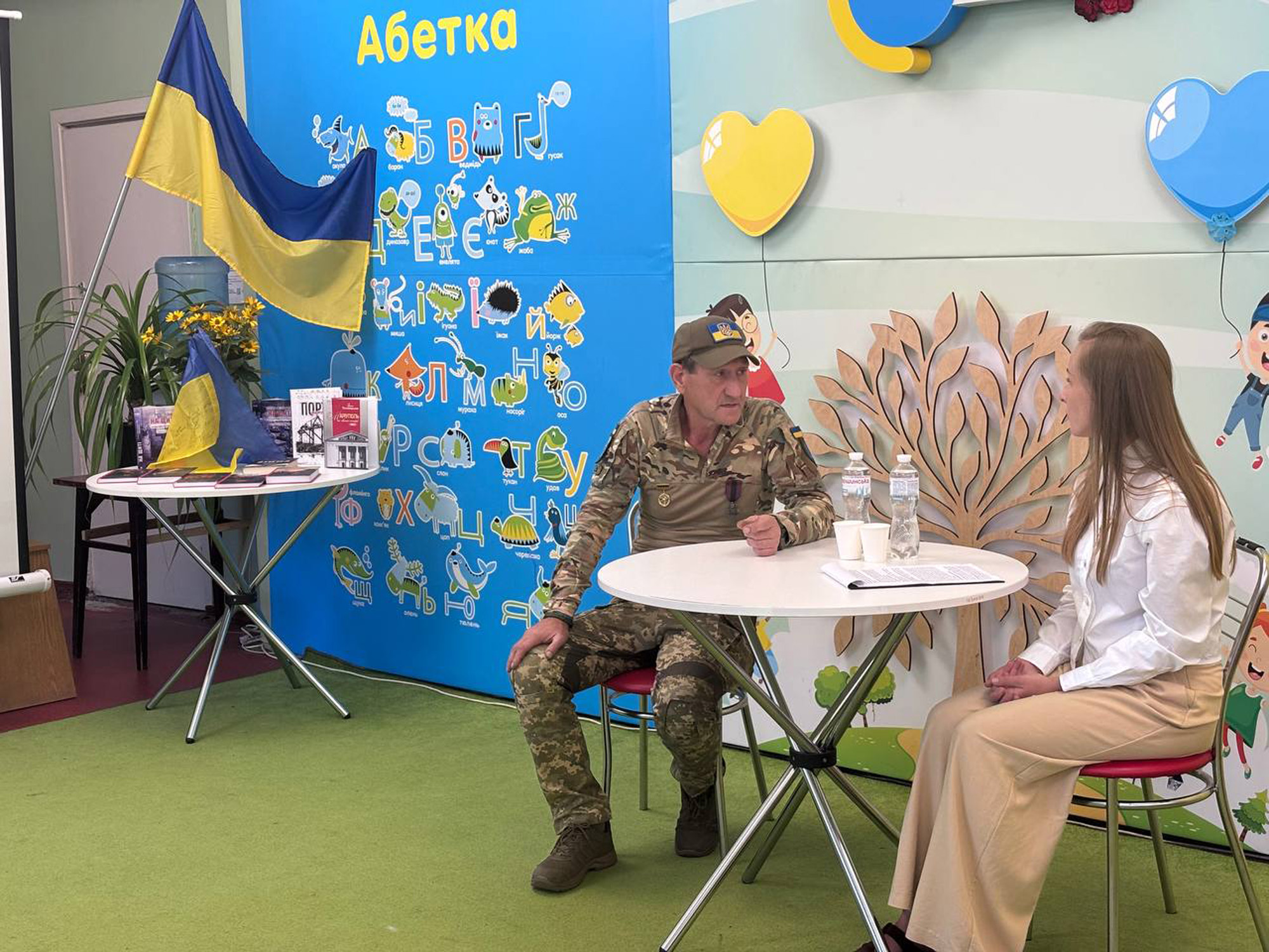 «Сила, яку не зламати»: у Світловодську відбулася зустріч із захисником Маріуполя Ігорем Сошнєвим «Сила, яку не зламати»: у Світловодську відбулася зустріч із захисником Маріуполя Ігорем Сошнєвим