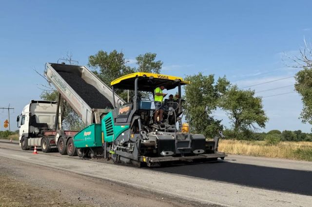 У Світловодську ремонтують дамбу Кременчуцької ГЕС, далі — Власівка У Світловодську ремонтують дамбу Кременчуцької ГЕС, далі — Власівка