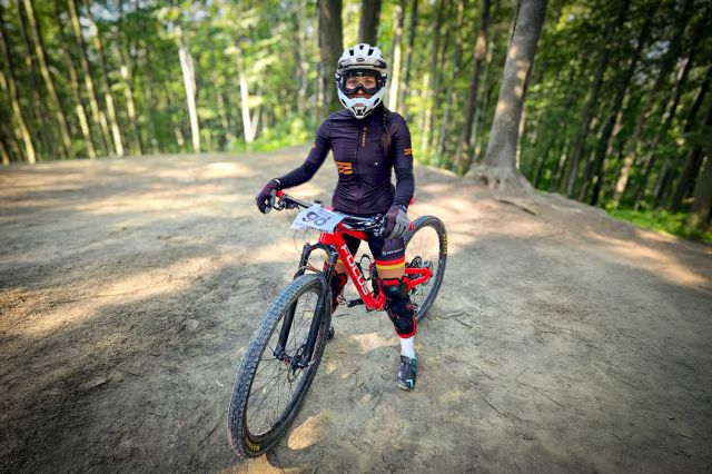 Анастасія Довганюк зі Світловодська здобула срібло на чемпіонаті України зі швидкісного спуску в Чернівцях