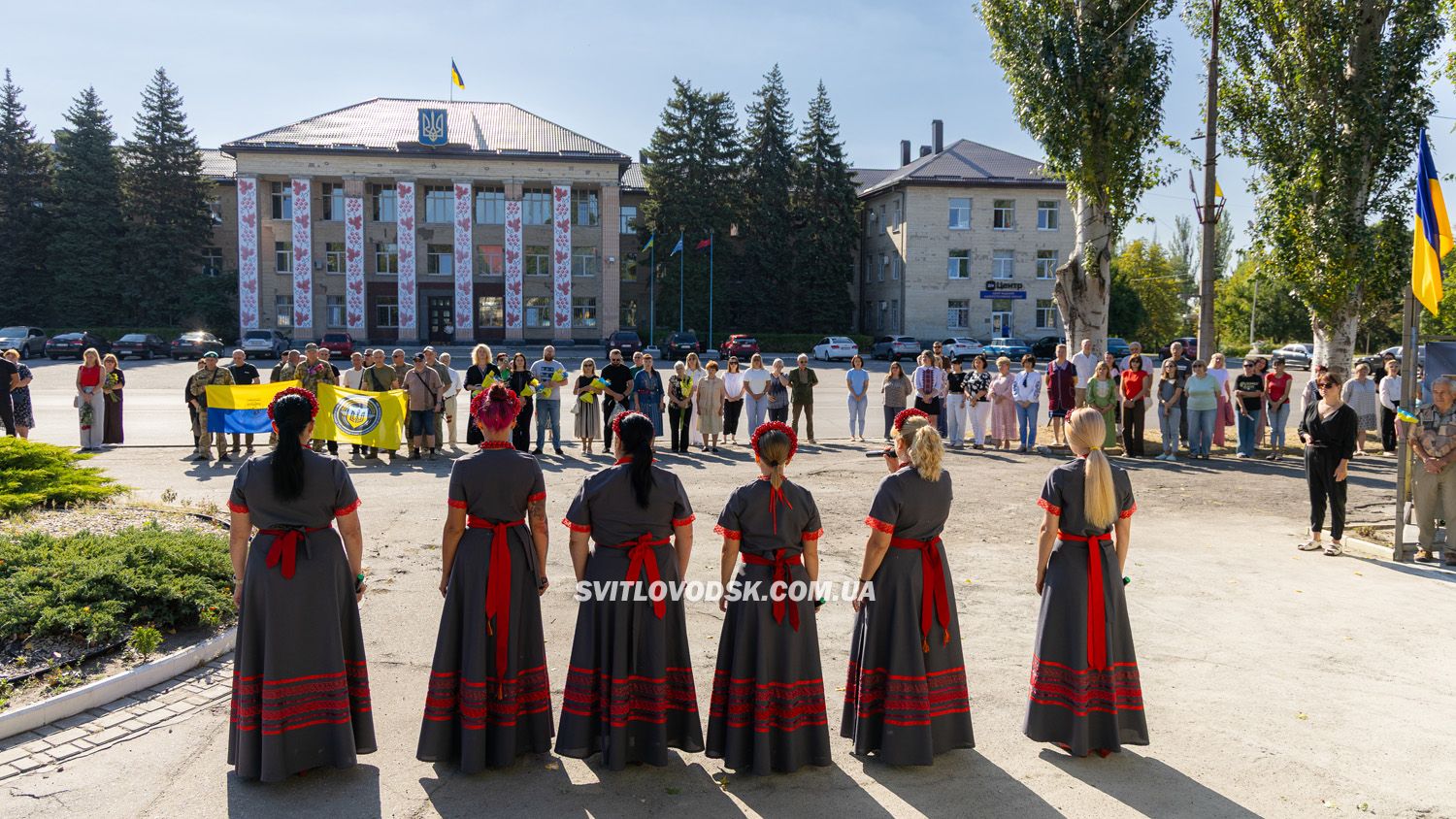 У День Незалежності у Світловодську відкрили третю частину Алеї Слави У День Незалежності у Світловодську відкрили третю частину Алеї Слави