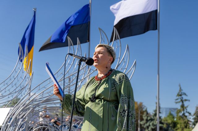 У Світловодську відкрили меморіал «Крила надії» — для тих, на кого чекають