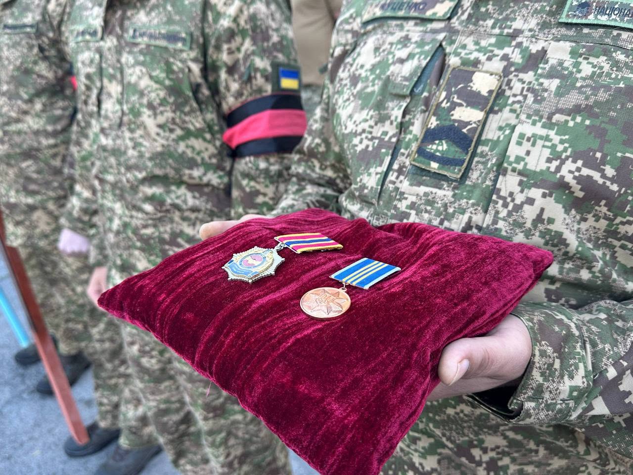 Світловодська громада провела в останню путь захисника Руслана Глущенка