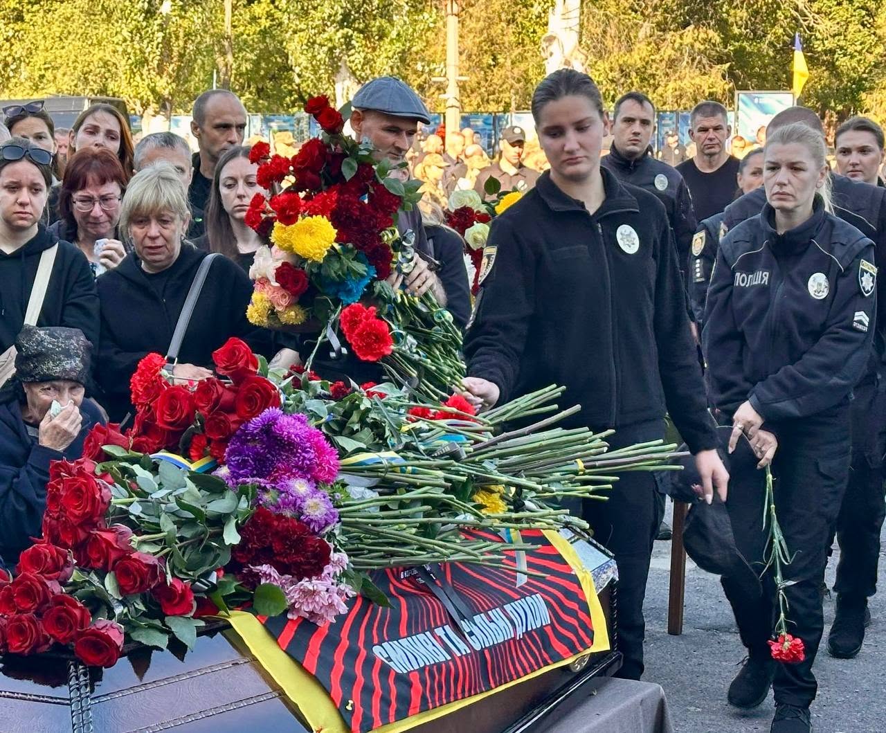 Світловодська громада провела в останню путь захисника Руслана Глущенка