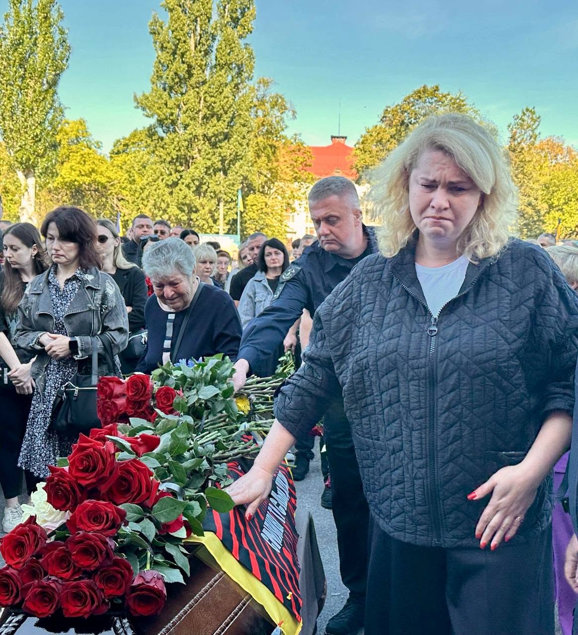 Світловодська громада провела в останню путь захисника Руслана Глущенка