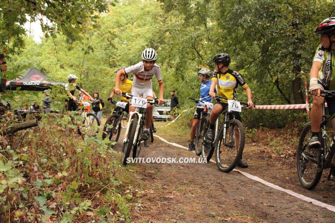 Світловодські велосипедисти — на п'єдесталі чемпіонату України в Черкасах Світловодські велосипедисти — на п'єдесталі чемпіонату України в Черкасах
