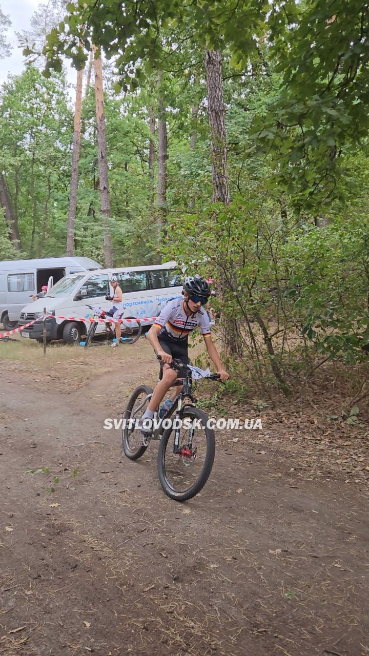Світловодські велосипедисти — на п'єдесталі чемпіонату України в Черкасах Світловодські велосипедисти — на п'єдесталі чемпіонату України в Черкасах