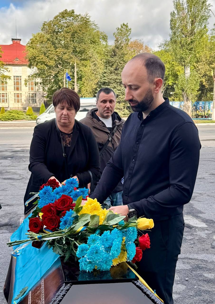 Світловодська громада провела в останню путь захисника України Андрія Кулькова Світловодська громада провела в останню путь захисника України Андрія Кулькова