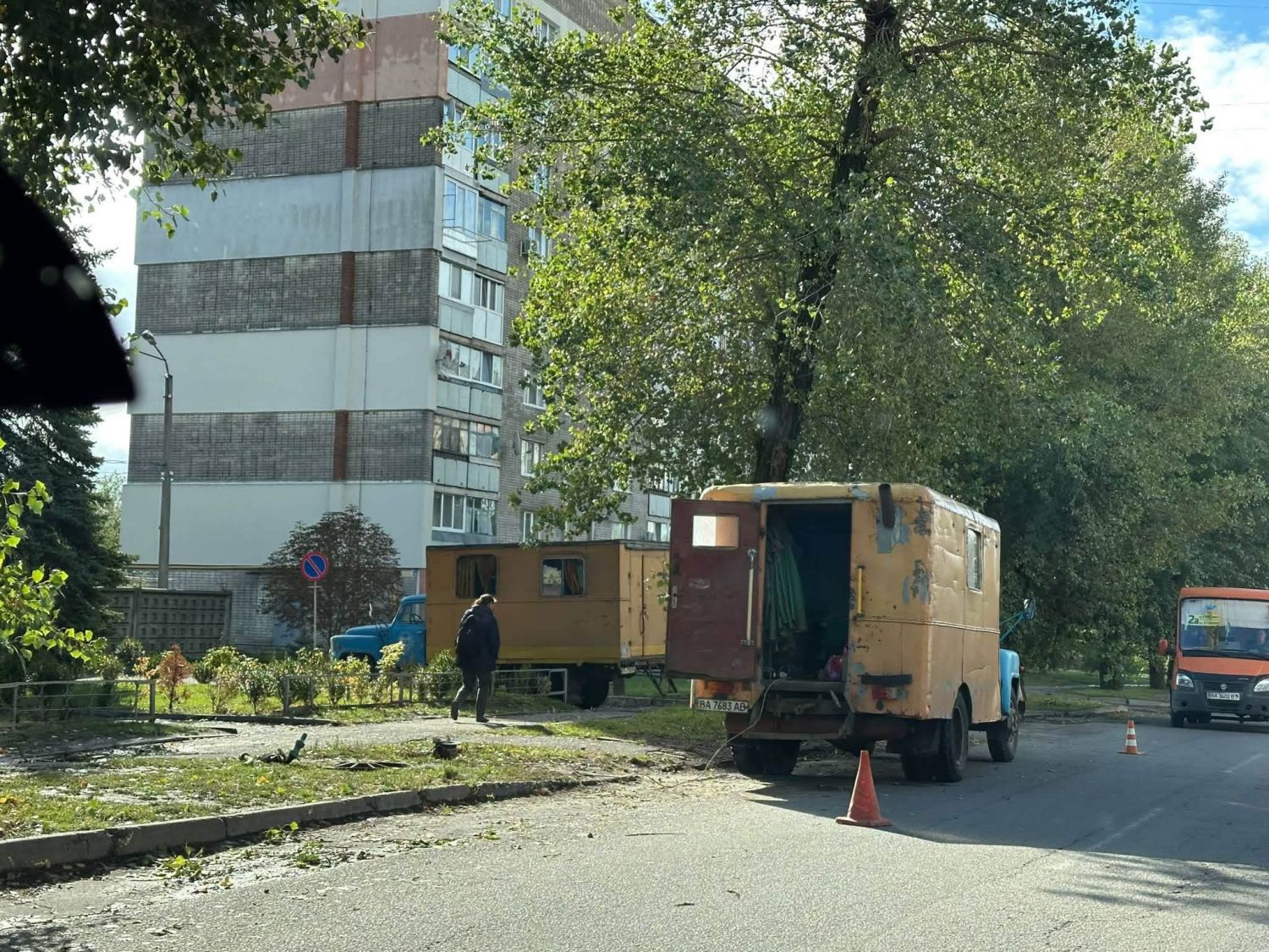 У Світловодській громаді ліквідовують наслідки нічного буревію
