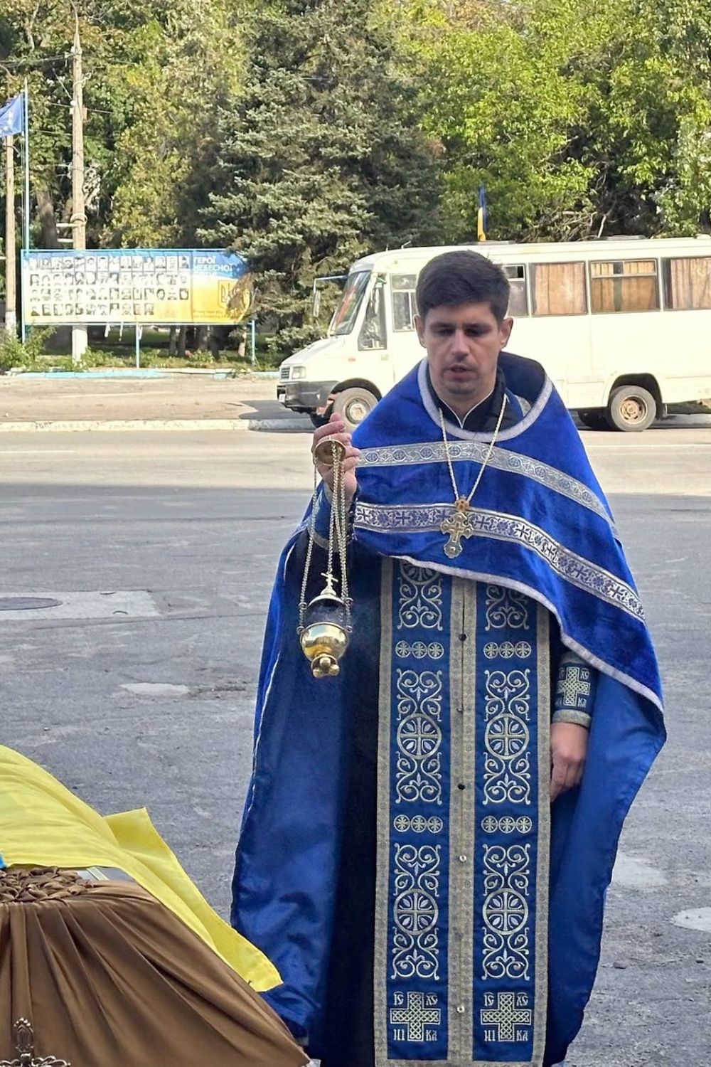 Світловодська громада провела в останню путь захисника України Ігоря Клюєва Світловодська громада провела в останню путь захисника України Ігоря Клюєва