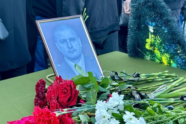 Світловодська громада провела в останню путь захисника Руслана Глущенка