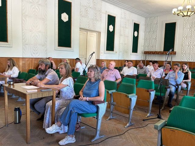 90-та сесія Світловодської міської ради: фінансова автономія шкіл та новий енергопроєкт 90-та сесія Світловодської міської ради: фінансова автономія шкіл та новий енергопроєкт