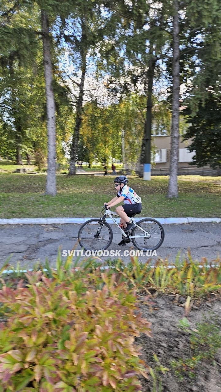Світловодські велосипедисти здобули медалі на Всеукраїнських змаганнях у Мошорині Світловодські велосипедисти здобули медалі на Всеукраїнських змаганнях у Мошорині