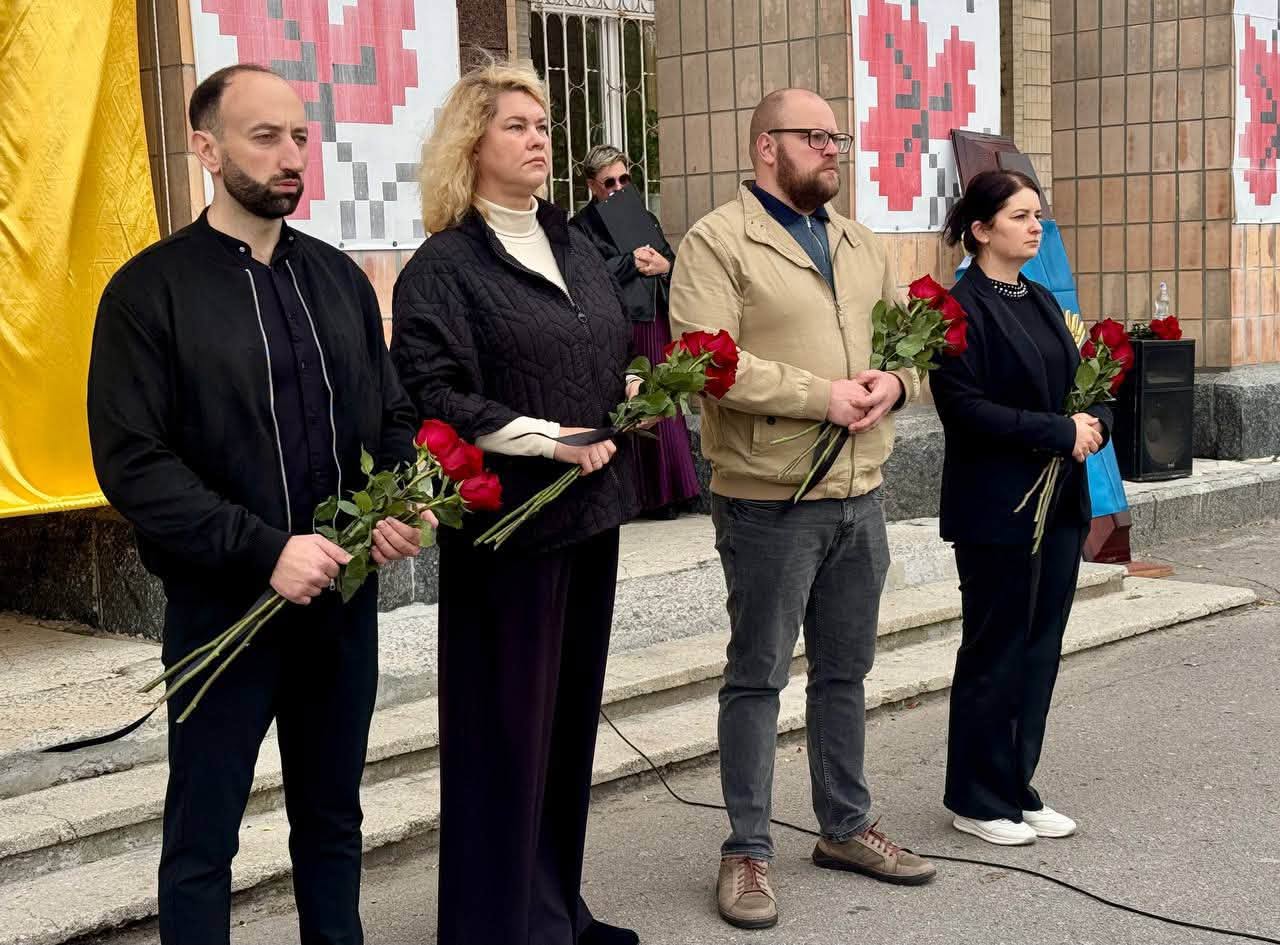 Світловодська громада провела в останню путь захисника Семена Бурака
