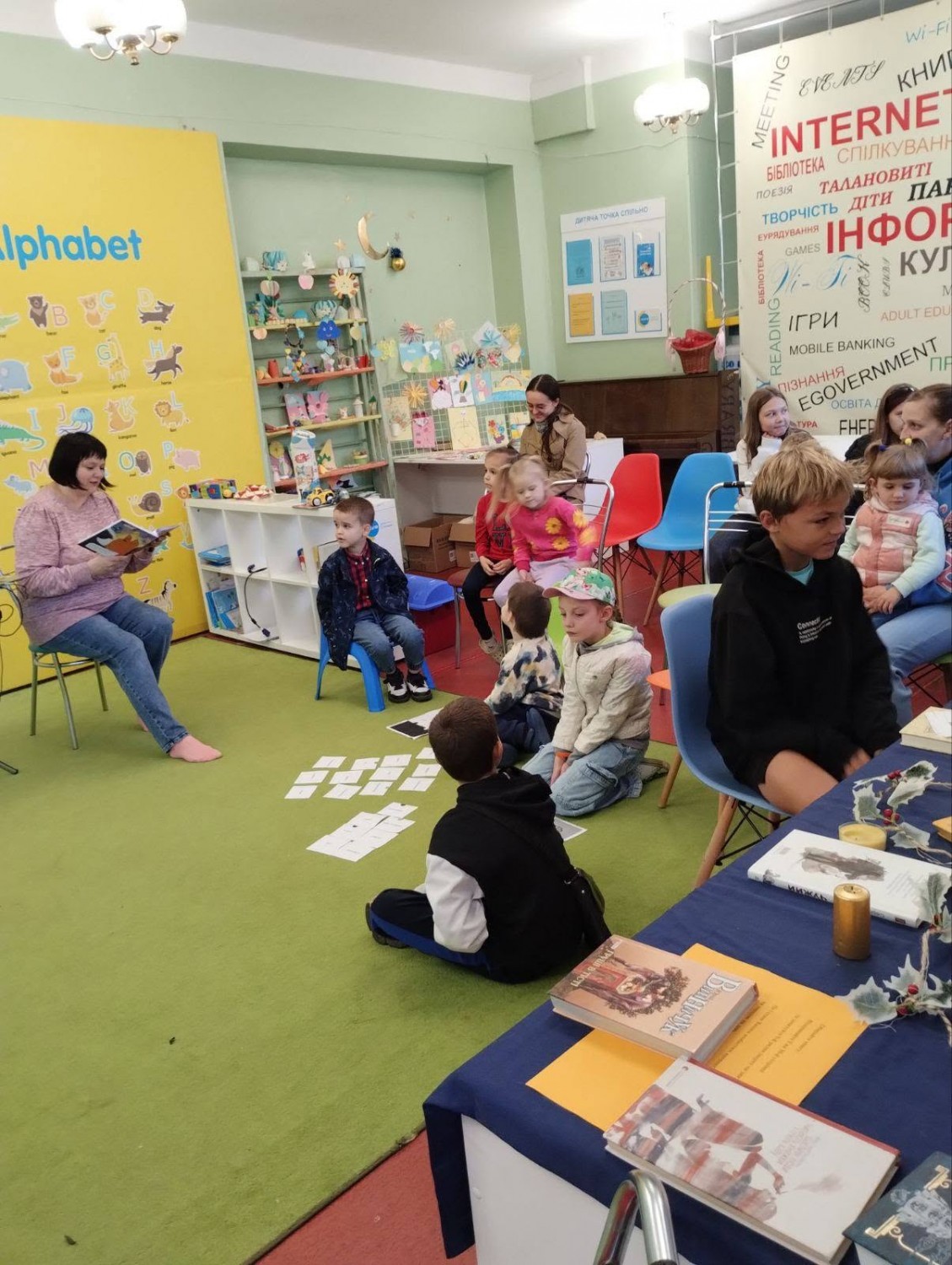 У Світловодську діти вчилися розуміти емоції разом із псом Патроном У Світловодську діти вчилися розуміти емоції разом із псом Патроном