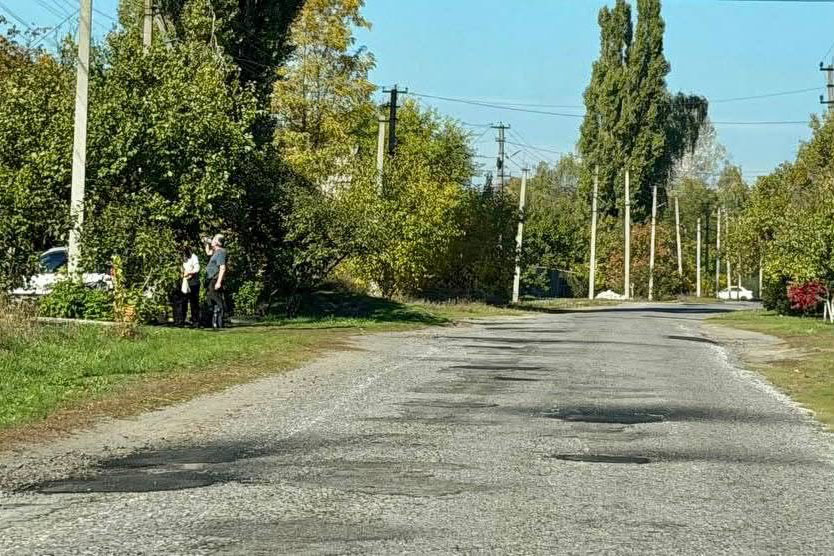 На дорогах місцевого значення у Світловодській громаді виконали грейдерування та ямковий ремонт На дорогах місцевого значення у Світловодській громаді виконали грейдерування та ямковий ремонт