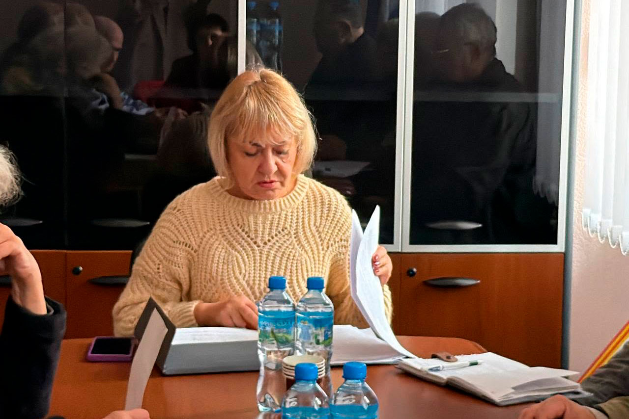 Статут громади, міський транспорт і відходи: про що говорили на Раді старійшин у Світловодську Статут громади, міський транспорт і відходи: про що говорили на Раді старійшин у Світловодську